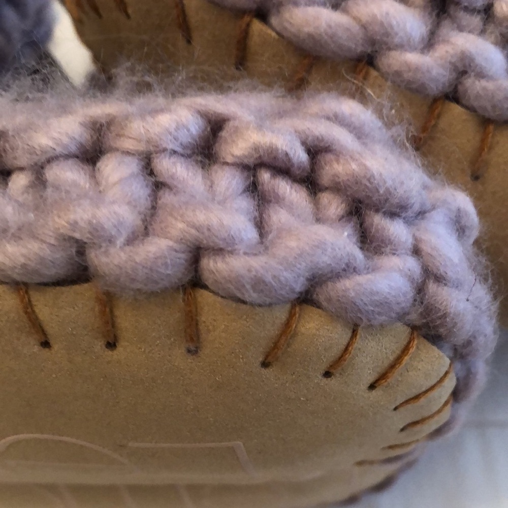 LEMON Slippers, Hand Knit, 2 Pairs - Picture 5 of 10
